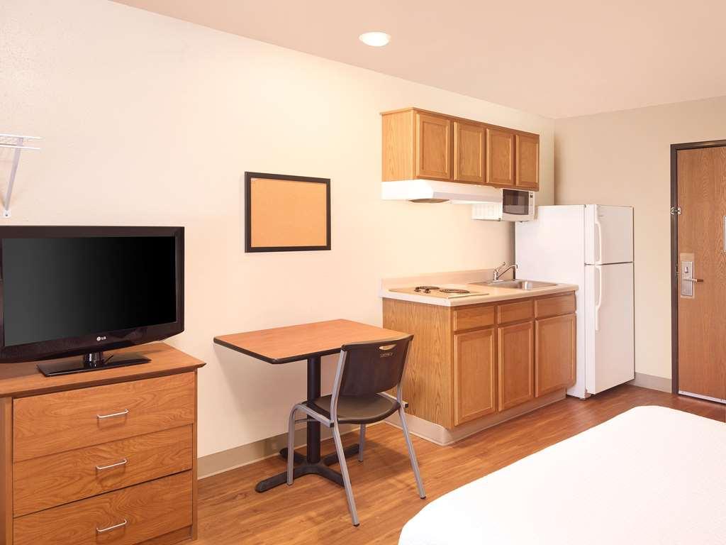 Extended Stay America Select Suites - Jacksonville - North Szoba fotó